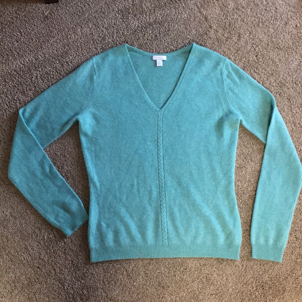 100% Cashmere sweater! New!